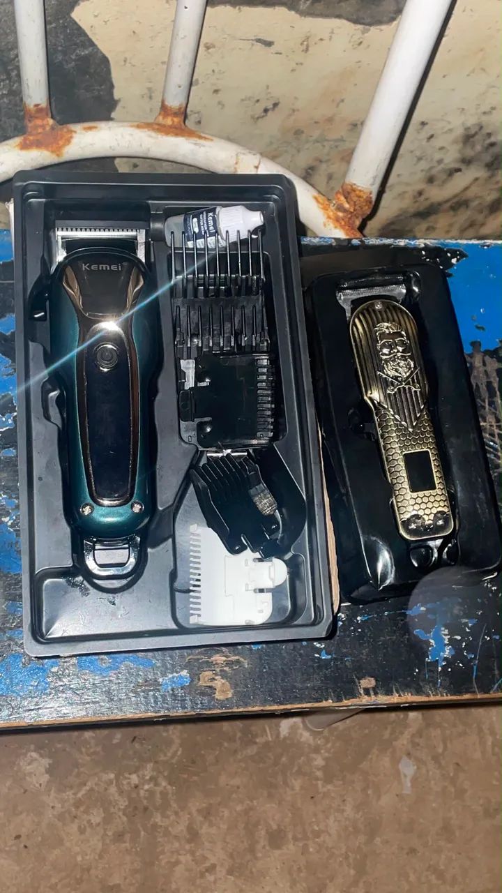 Kit máquinas de cortar cabelo 