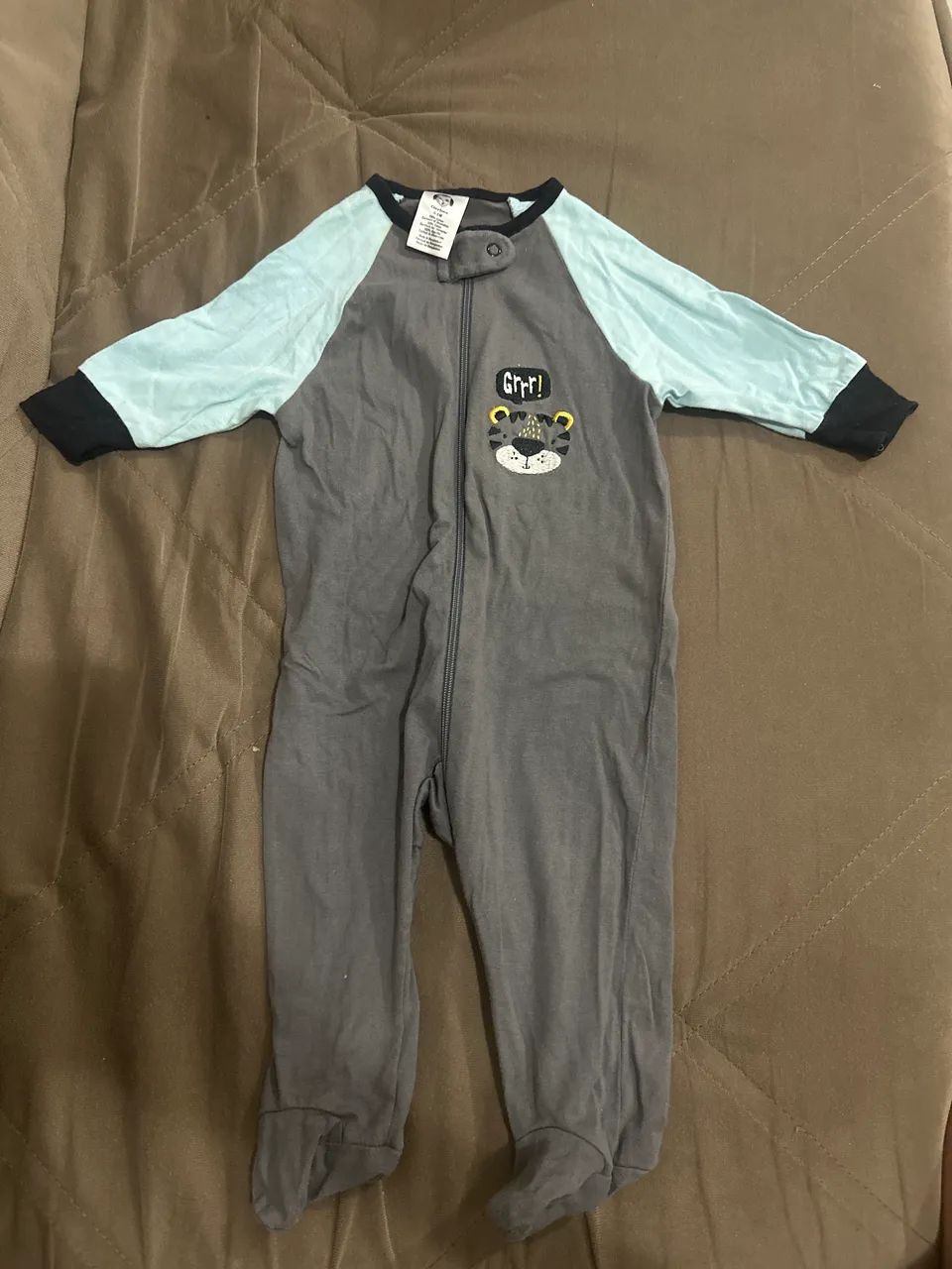 Macacão importado Gerber 0-3 meses 
