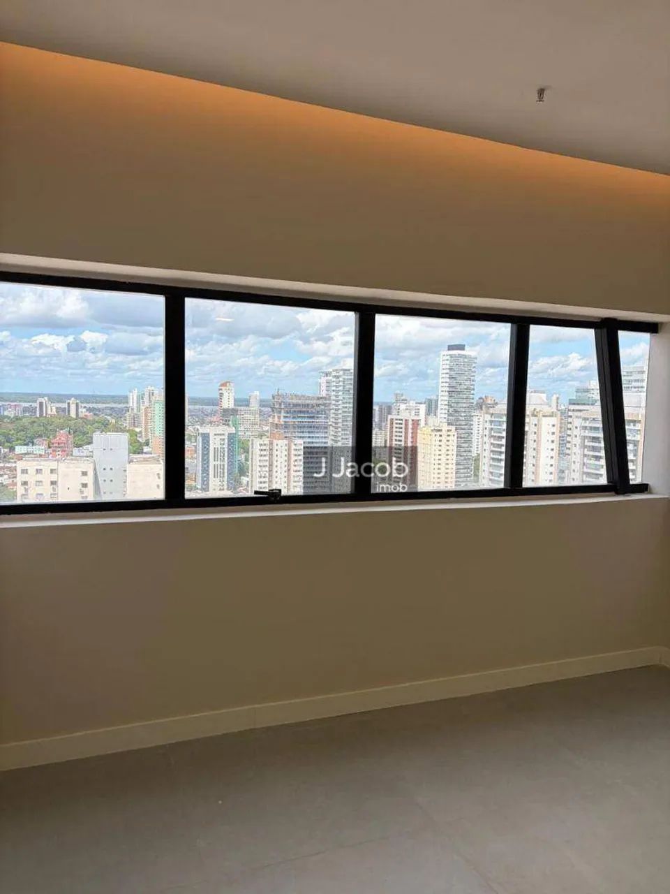 Alugo Sala de 30 m² no Ed. Arya Tower - bairro Umarizal - Foto 4