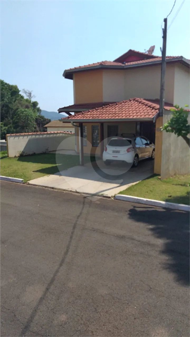 Casa com 2 quartos à venda em Centro - SP
