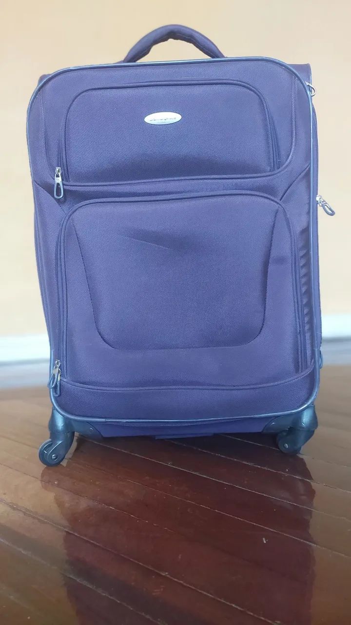 Mala Samsonite com 5 compartimentos e ridinhas