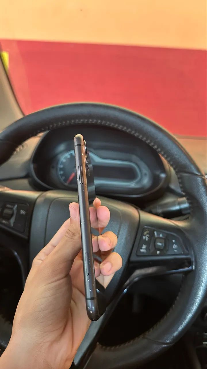 iPhone 11  - Foto 4