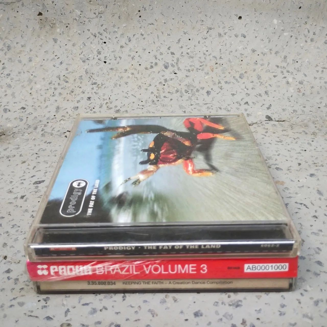 Lote de CDs de musica eletrônica - Pacha, The prodigy The Prodigy: <br>Keeping the Faith - Foto 6