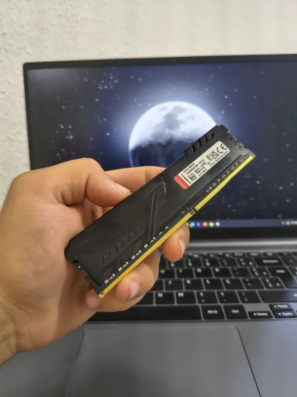 32Gb (1x32) Ddr4 3200Mhz Kingston Fury - Envio OlxPay - Menor Preço Aceito Cartão Entrego  - Foto 2