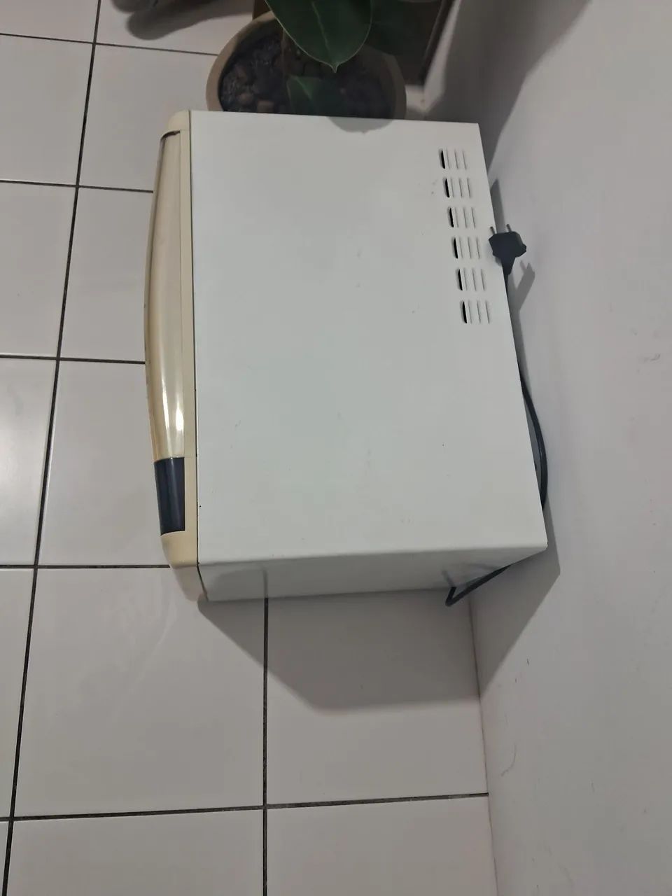 Micro-ondas Eletrolux em perfeito estado - Foto 5