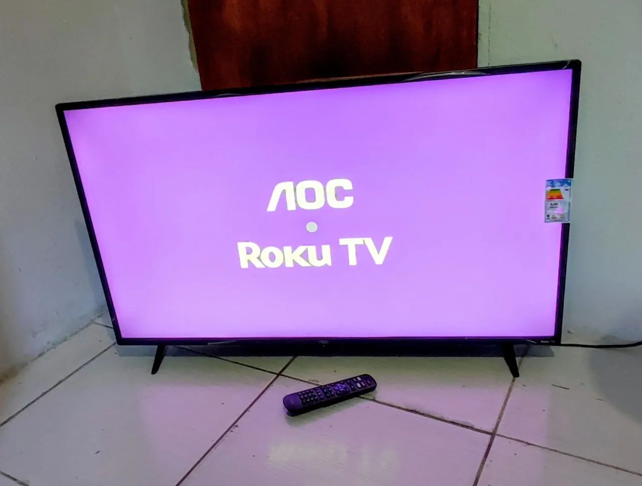 Tv 43 AOC ROKU SMART ESTADO DE ZERO 