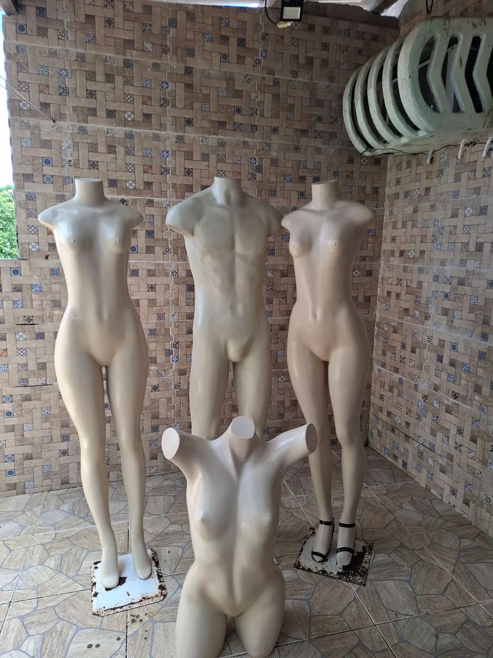 Maniquim