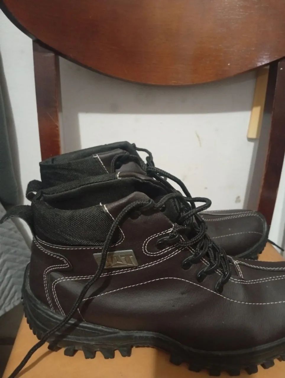 Vender uma ? bota - Foto 4