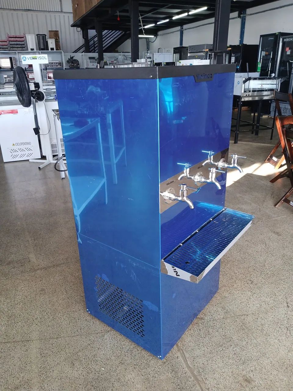 Bebedouro Refrigerado 100 Litros 220v Venâncio - Foto 4