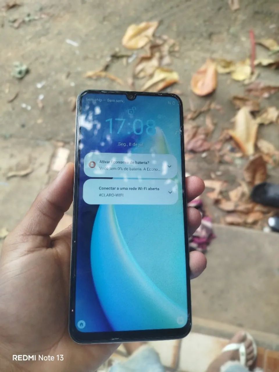 CELULAR REALME 256GB SO COM ALGUMA MARCAS DE USO E PELÍCULA TRINCADA SO PRA VENDER LOGO