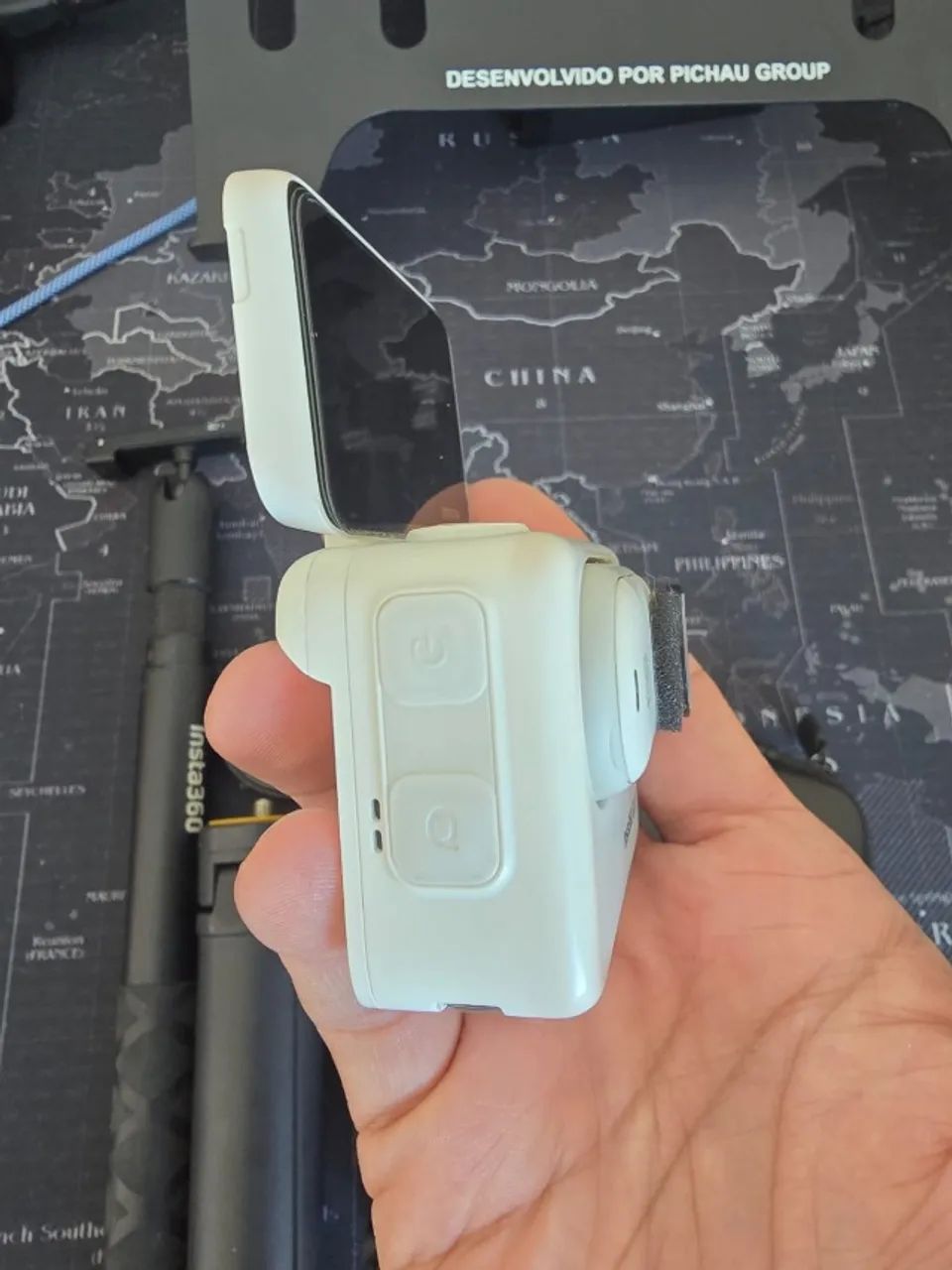 Câmera De Ação Insta360 Go 3 128b - Branca - Foto 3