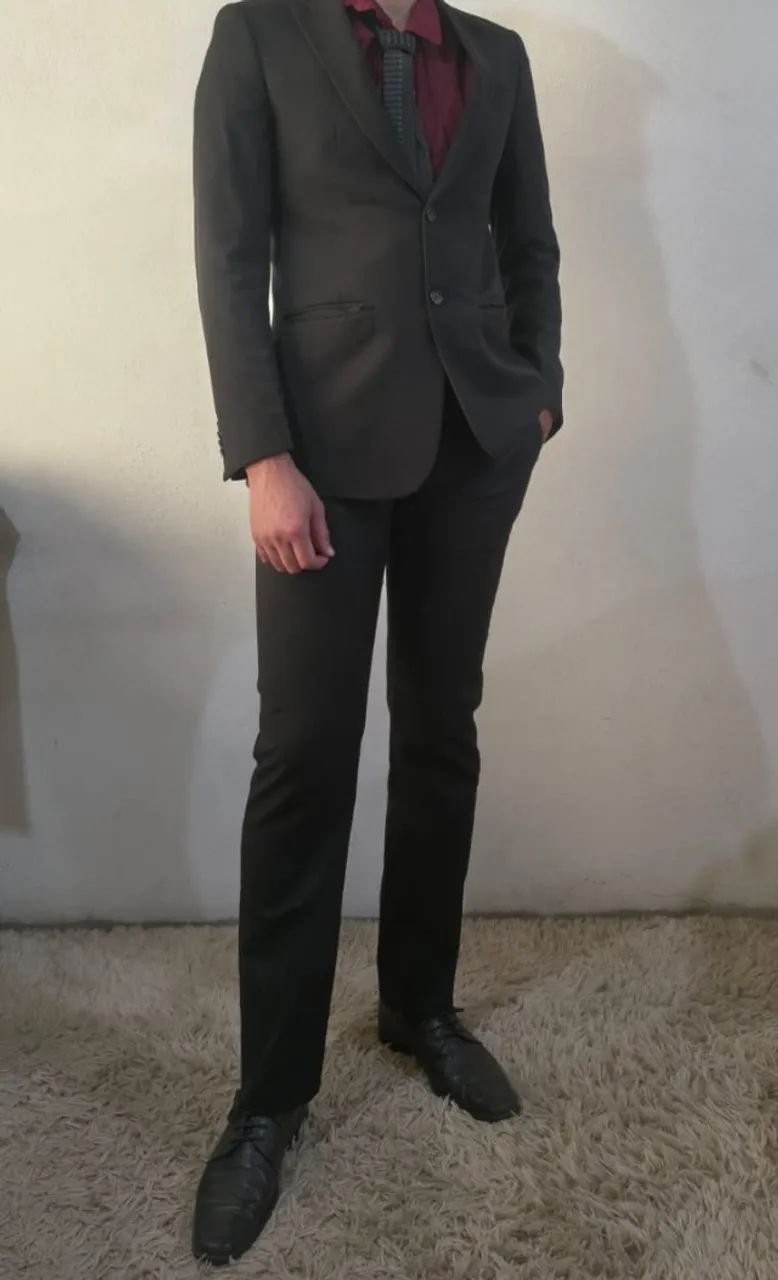 Terno Masculino Windsor Completo - Blazer 46 e Calça 40 (Impecável) - Foto 3