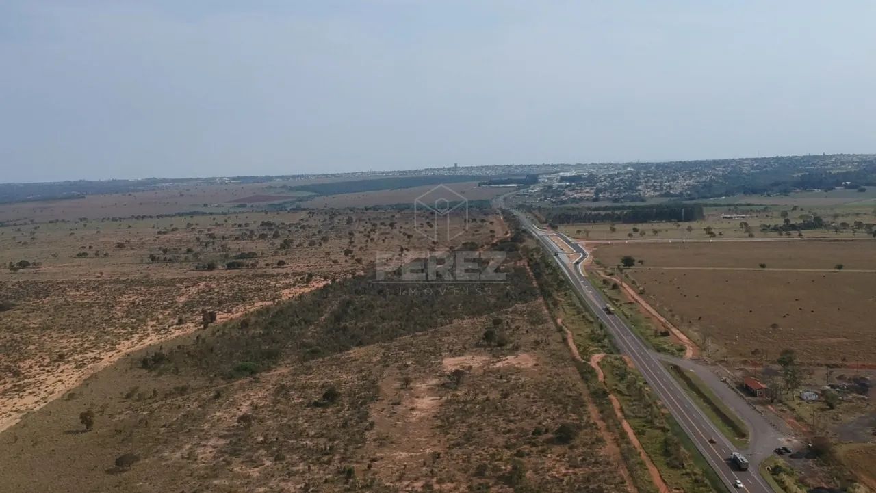 Área à margem da BR 163 - Foto 4