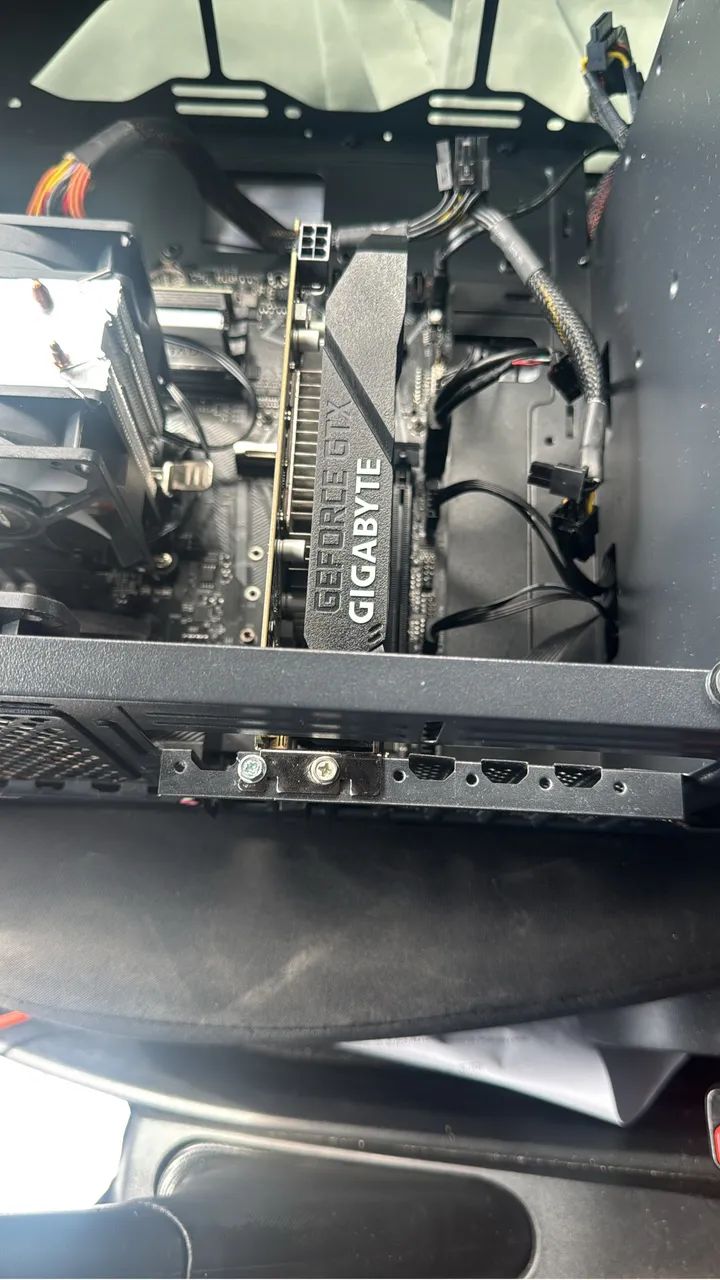GTX 1060 Gigabyte 3gb