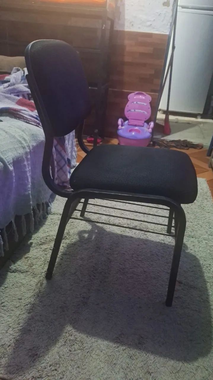Vendo cadeiras em ótimo estado - Foto 2