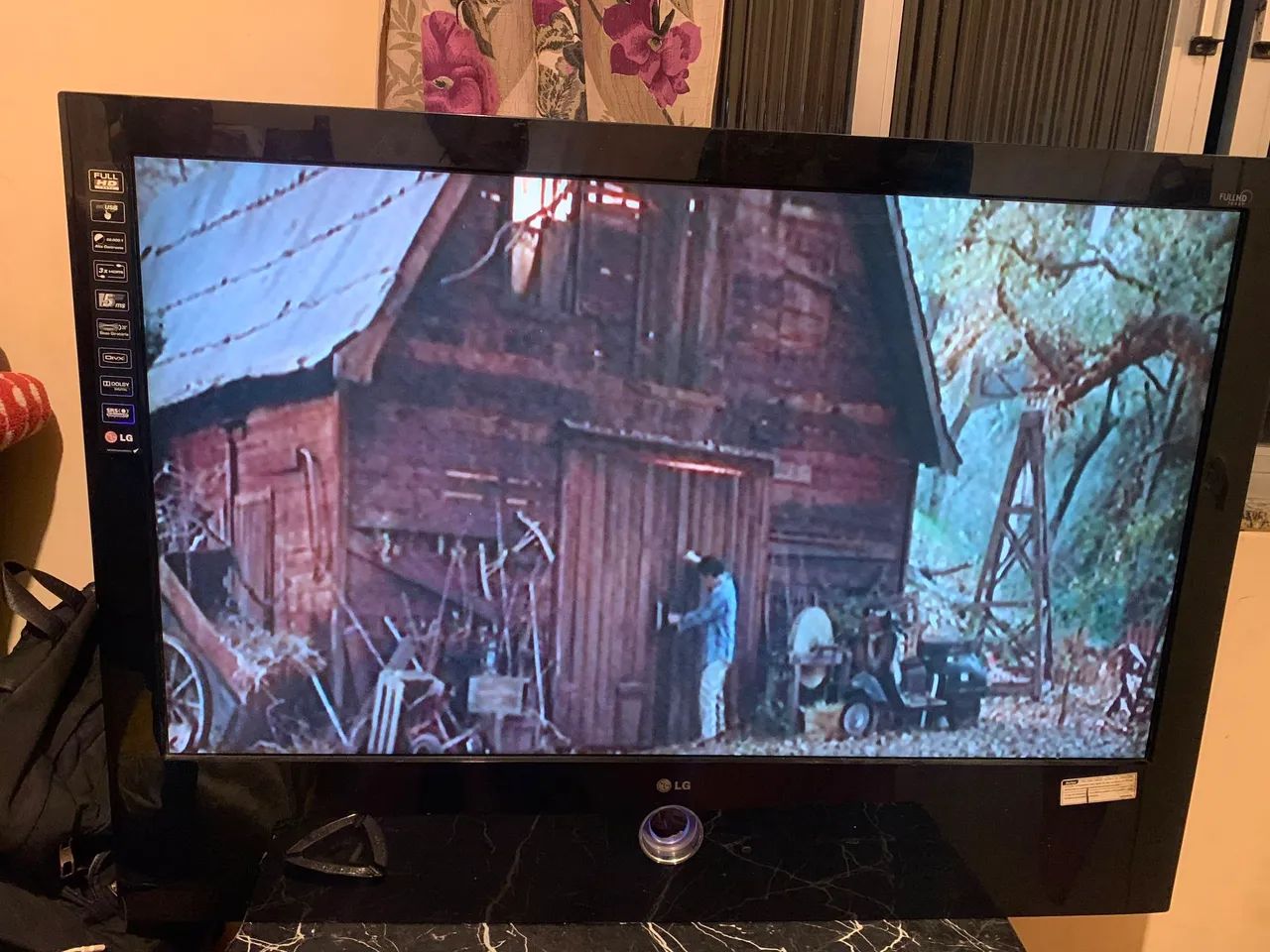 Tv LG 45 polegadas  - Foto 4