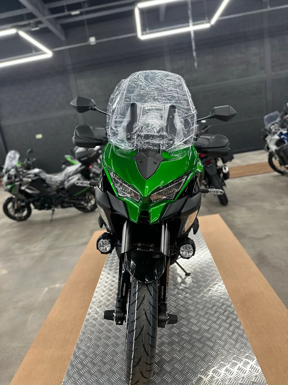 VERSYS 1100 TR  - Foto 3