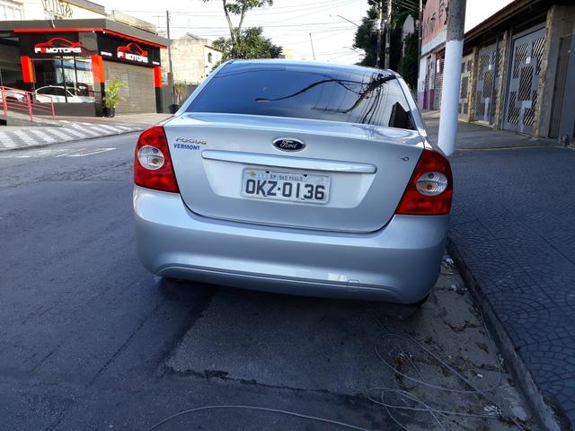 Ford Focus Glx 2.0 flex sem entrada - Foto 3