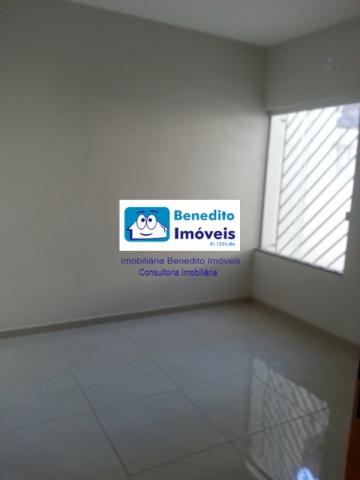 VENDO CASA COM 03 DORMITÓRIOS E ÓTIMO ESTADO DE CONSERVAÇÃO - Foto 12