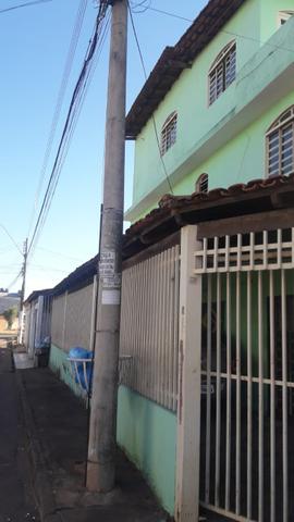 Vendo ou troco casa samambaia Sul QR 514 - Foto 2