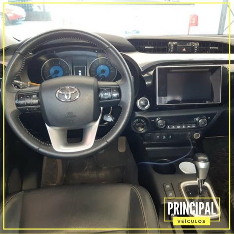 Toyota Hilux Cd SRX 4X4 Automatico Completo - Foto 5