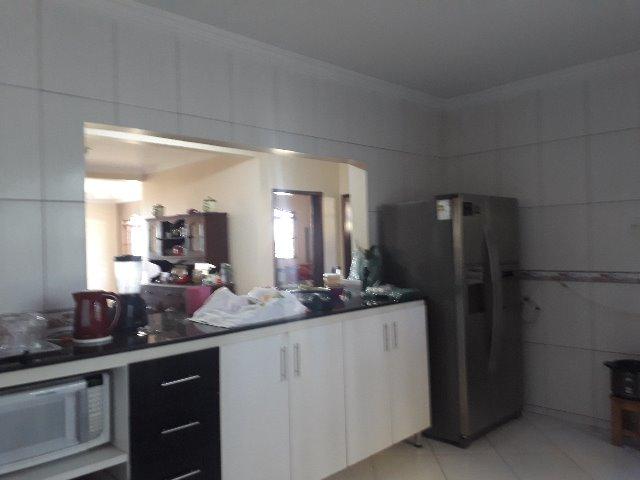 Vendo/Troco excelente casa 5 qts,send 2 suit,cond-fe,cha 128 conj 5 Árniqueiras - Foto 15