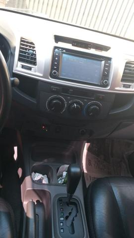 Hilux SR 4x2 no GNV muito econômica - Foto 8