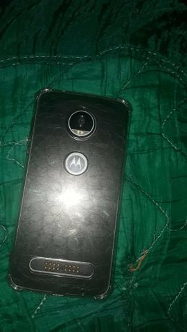Moto z2 play vendo ou troco - Foto 2