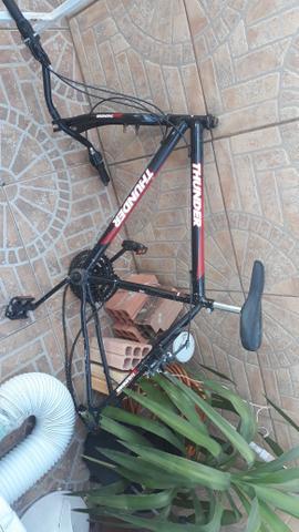 Vendo ou troco bike por play - Foto 2