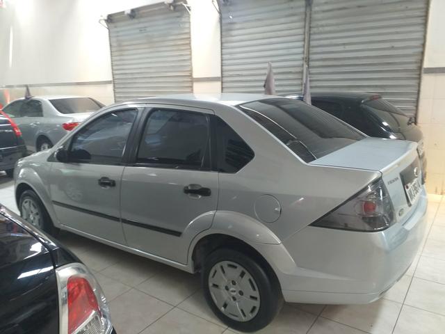 Fiesta sedan 1.6 class 2012 o mais Novo de Aracaju - Foto 2