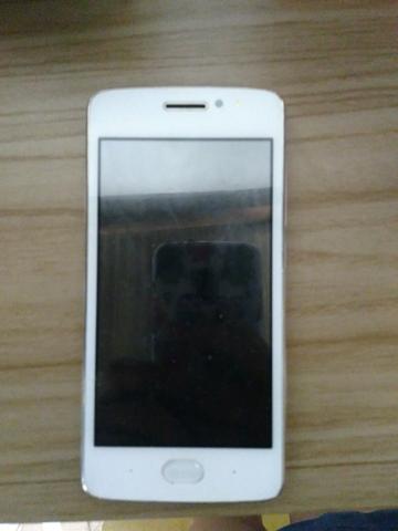 Celular moto G5 e LG