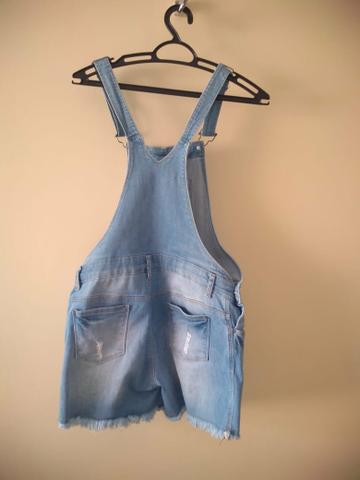 Roupa Jardineira adolescente Tamanho 14 anos - Foto 2