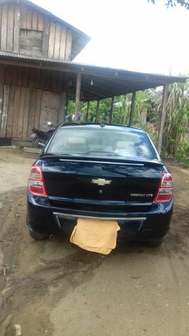 Vendo carro cobalt 1.4 bem conservado 2013 e 2014 não deve nada meu contato - Foto 7