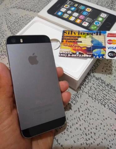 Vendo ou troco esse iPhone 5s com volta do interessado 16g