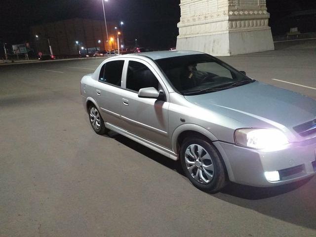 Vendo este carro astro - Foto 3