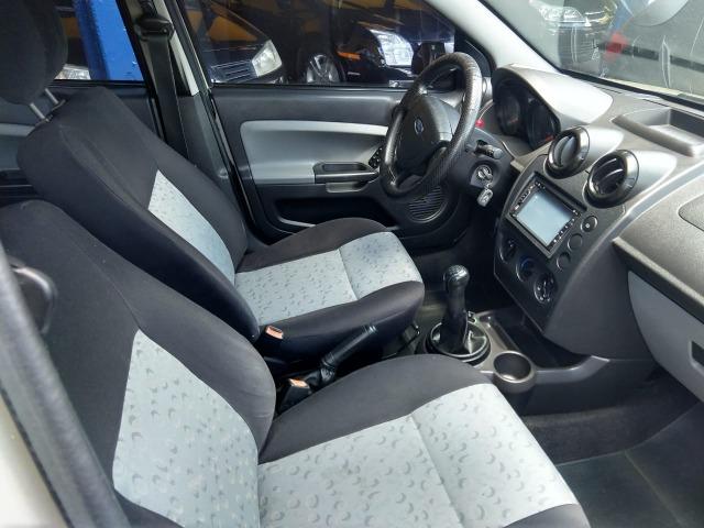Ford Fiesta ratch 4 portas 1.0 excelente aceita troca 2008 - Foto 5