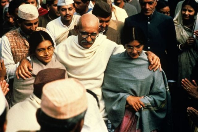 Gandhi(1981)Ben Kingsley+Candice Bergen - Foto 3
