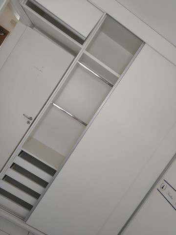 Alugo quarto em apartamento