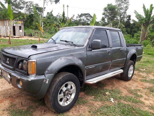 L200 GLS $ 23 mil - Foto 3