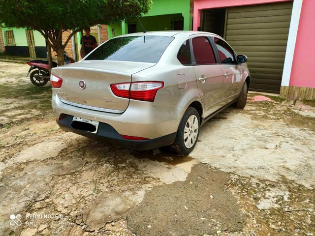 Grand Siena 1.4 atrative super conservado - Foto 4