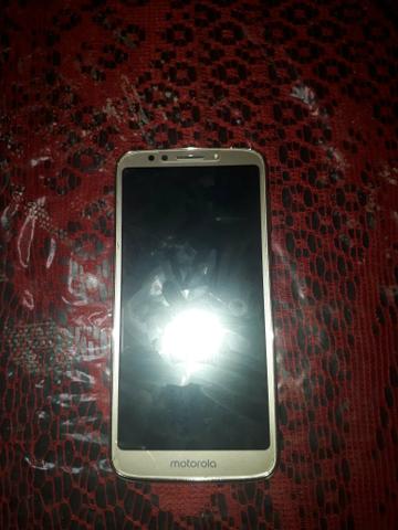Moto e 5 play