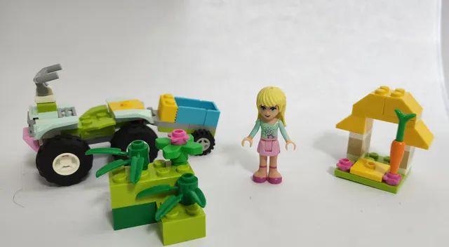 Lego A casa do coelinho da Andrea e lego O jipe da Stephanie - Foto 3