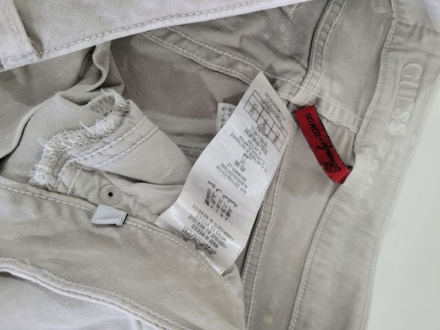 Calça jens feminina marca Guess original  - Foto 3