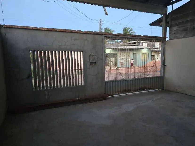 Vendo casa no Sol nascente 