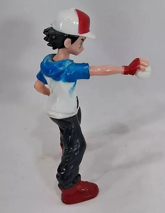 Boneco Ash Ketchum Pokémon. - Foto 4