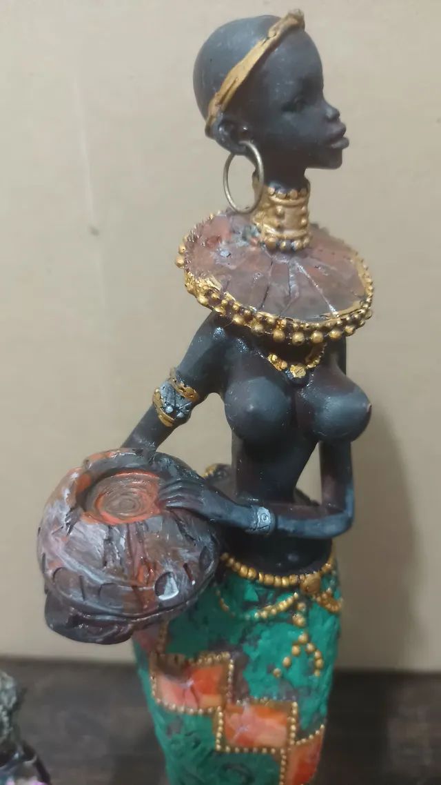 Estátua mulher africana  - Foto 5