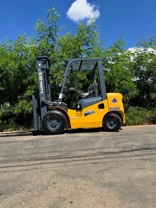 Empilhadeira Plasnox| Nova| 2.500kg| Diesel | Torre 3.5mts - Foto 2