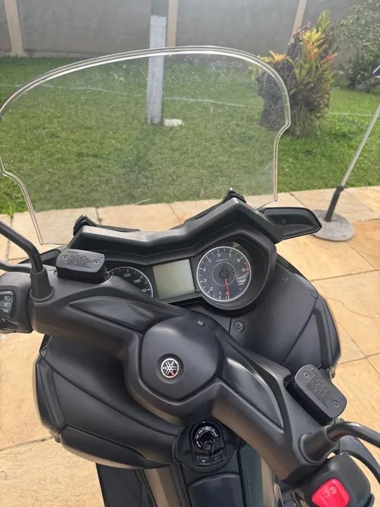 XMAX 2022 muito conservada particular