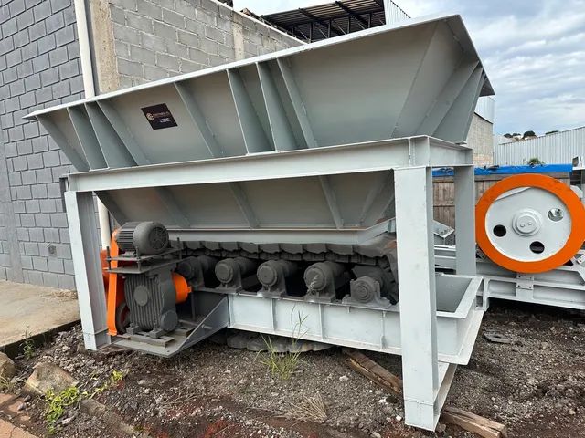 Britador ( alimentador de sapatas 2,80x0,80 - Foto 6