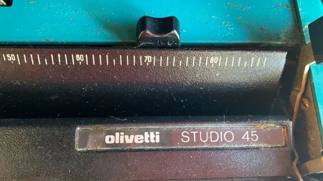 Máquina De Escrever Olivetti Studio 45 - Foto 4